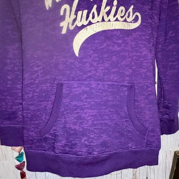 WASHINGTON HUSKIES BLUE 84 BRAND PURPLE LIGHTWEIGHT HOODIE SIZE LARGE - Picture 5 of 8